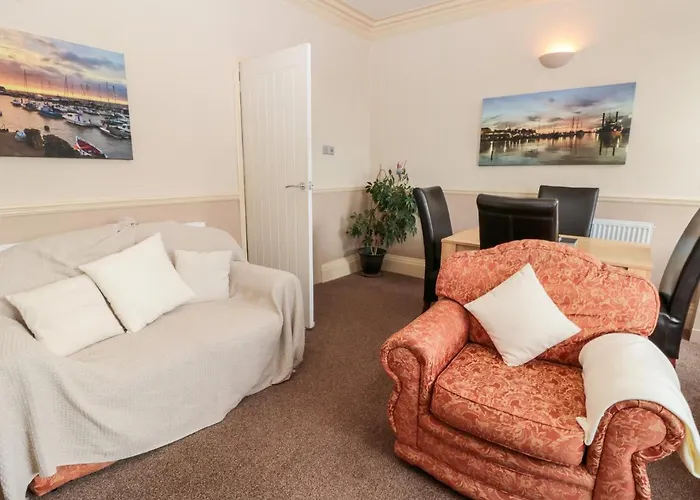White Rose Apartment
